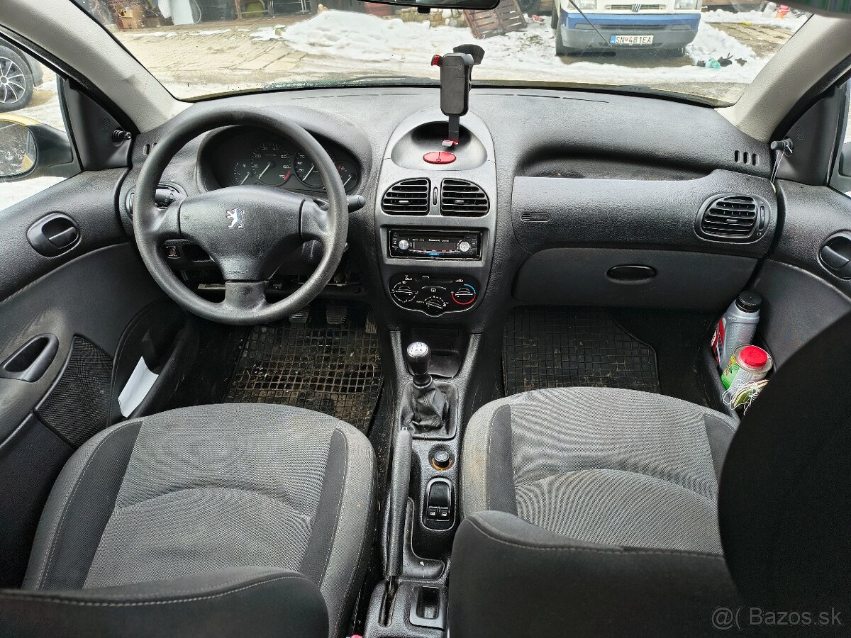 Peugeot 206 1.4 50kw - 5