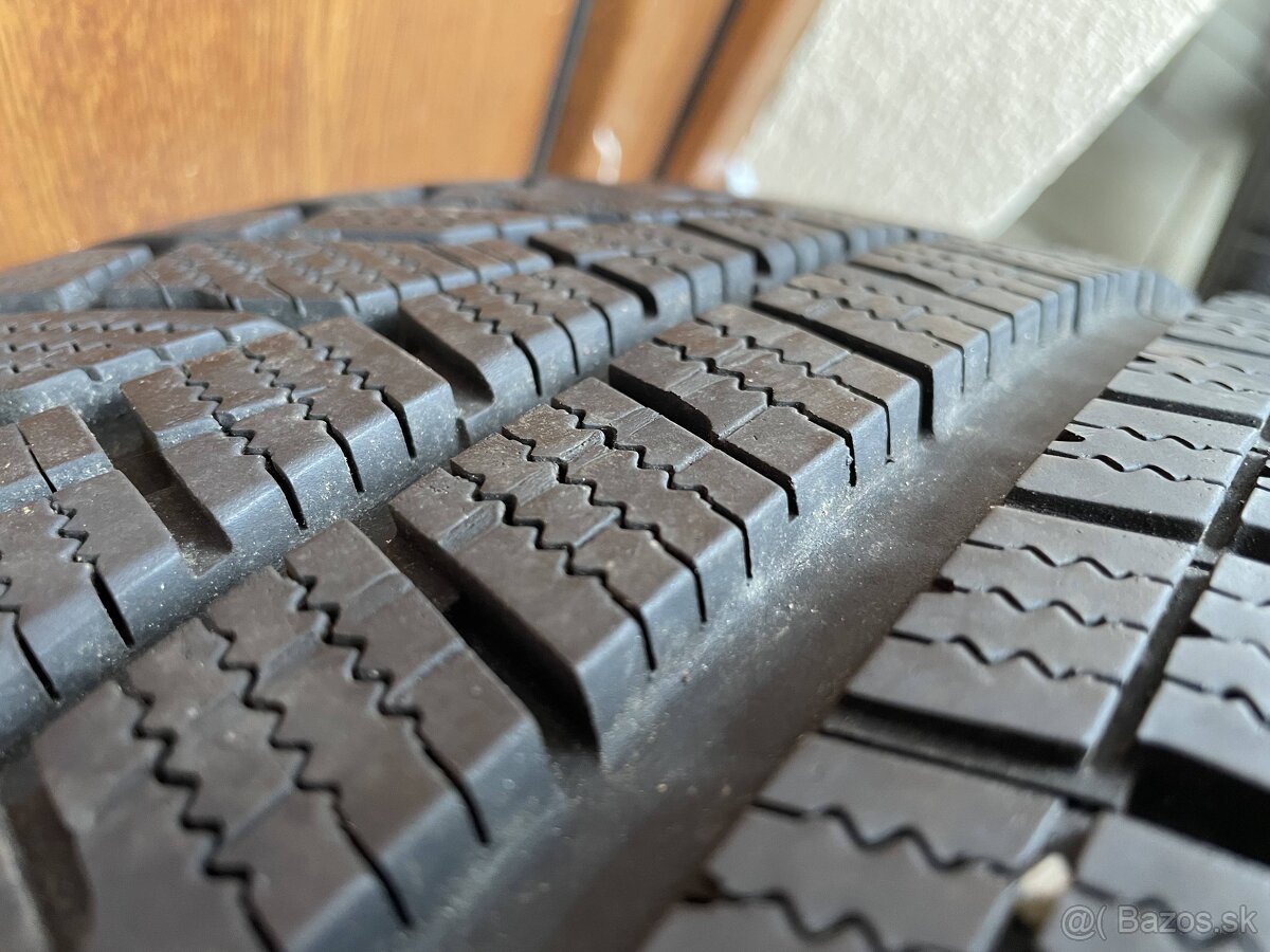 SEBRING orig.VW TIGUAN R-LINE 5x112 8,5j x19 ET 38 - 5