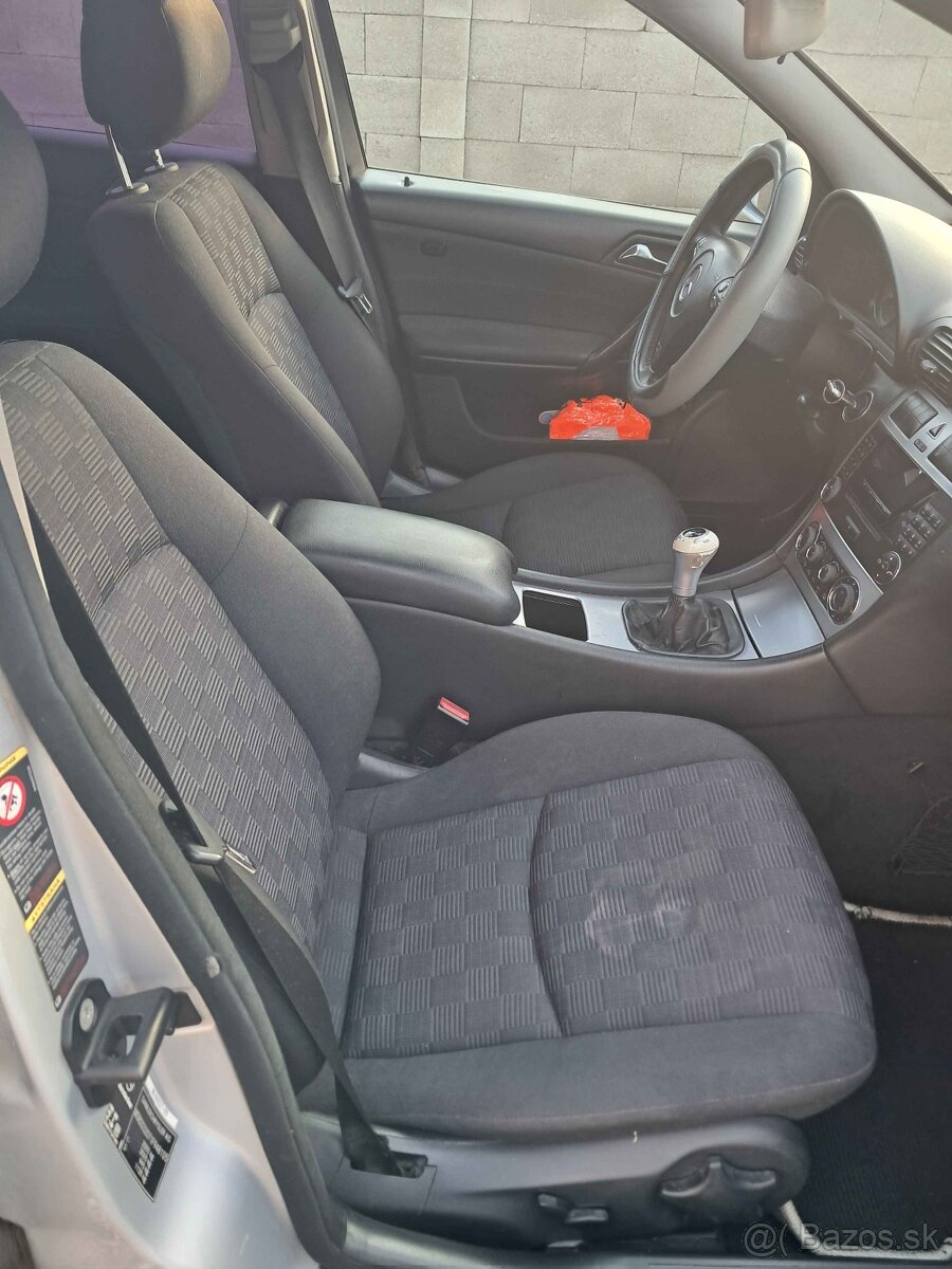 Mercedes C200CDI, combi, rok 2007 - 5
