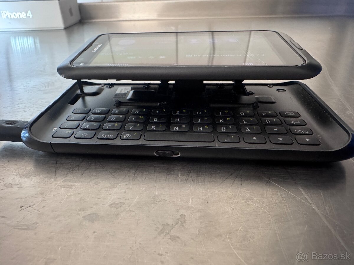 Nokia E7 - 5