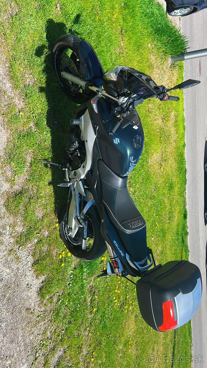 Predam Suzuki gsr600 - 5