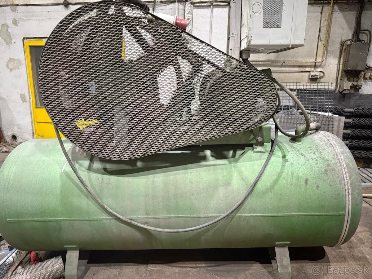 Kompresor 2 valec 500l vzduchojem - 5