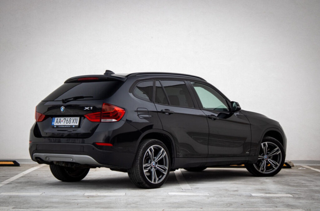 BMW X1 xDrive 18d A/T. - 5