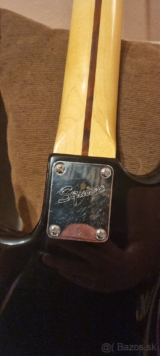 Squier precision bass - 5