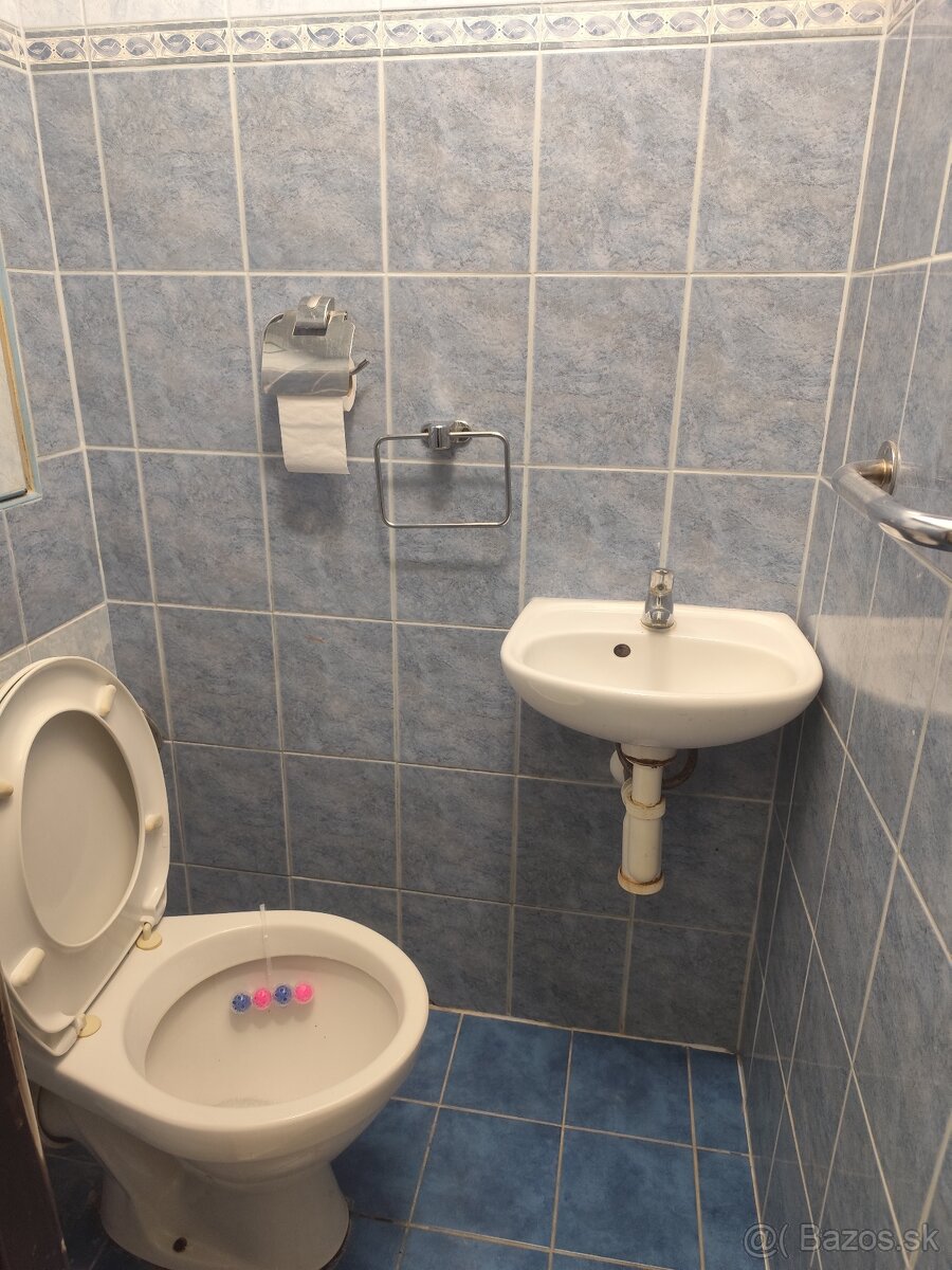 Prenájom 2-izbovy byt centrum Hlohovec - 5