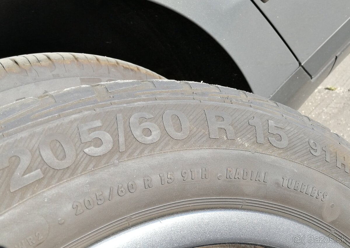Sada elektrónov 5x112 R15 s pneumatikami 205/60 R15 - 5