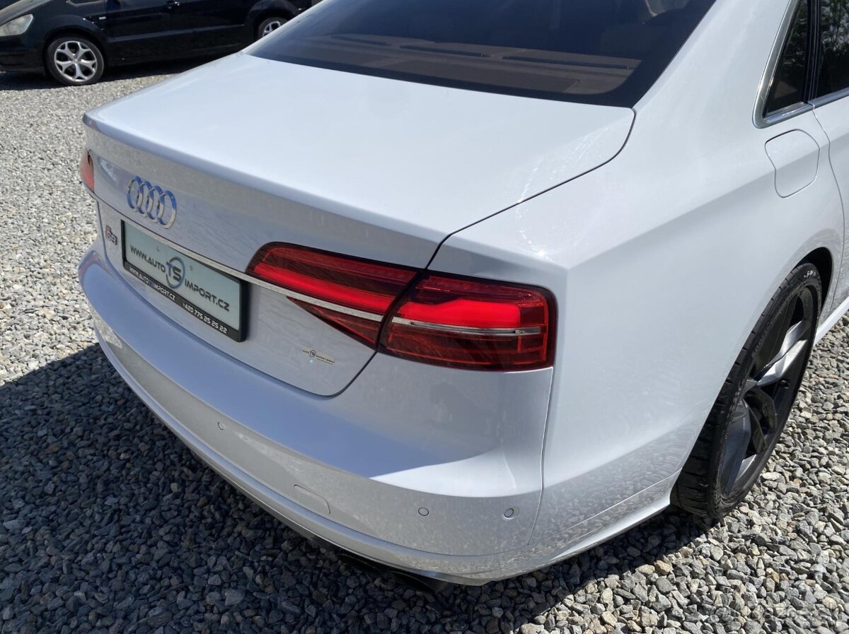 Audi A8 S8 4.0i V8 520PS CZ DPH EXTRA - 5