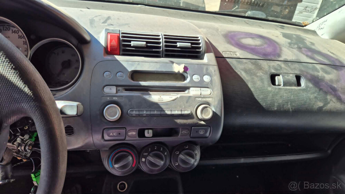 Honda Jazz 1,3i 61kw, kód: L13A1 - 5