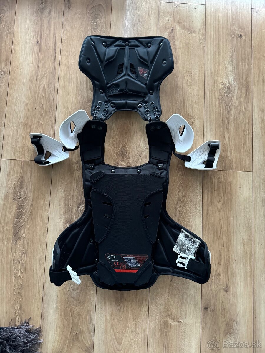 Chránič tela Fox - 5