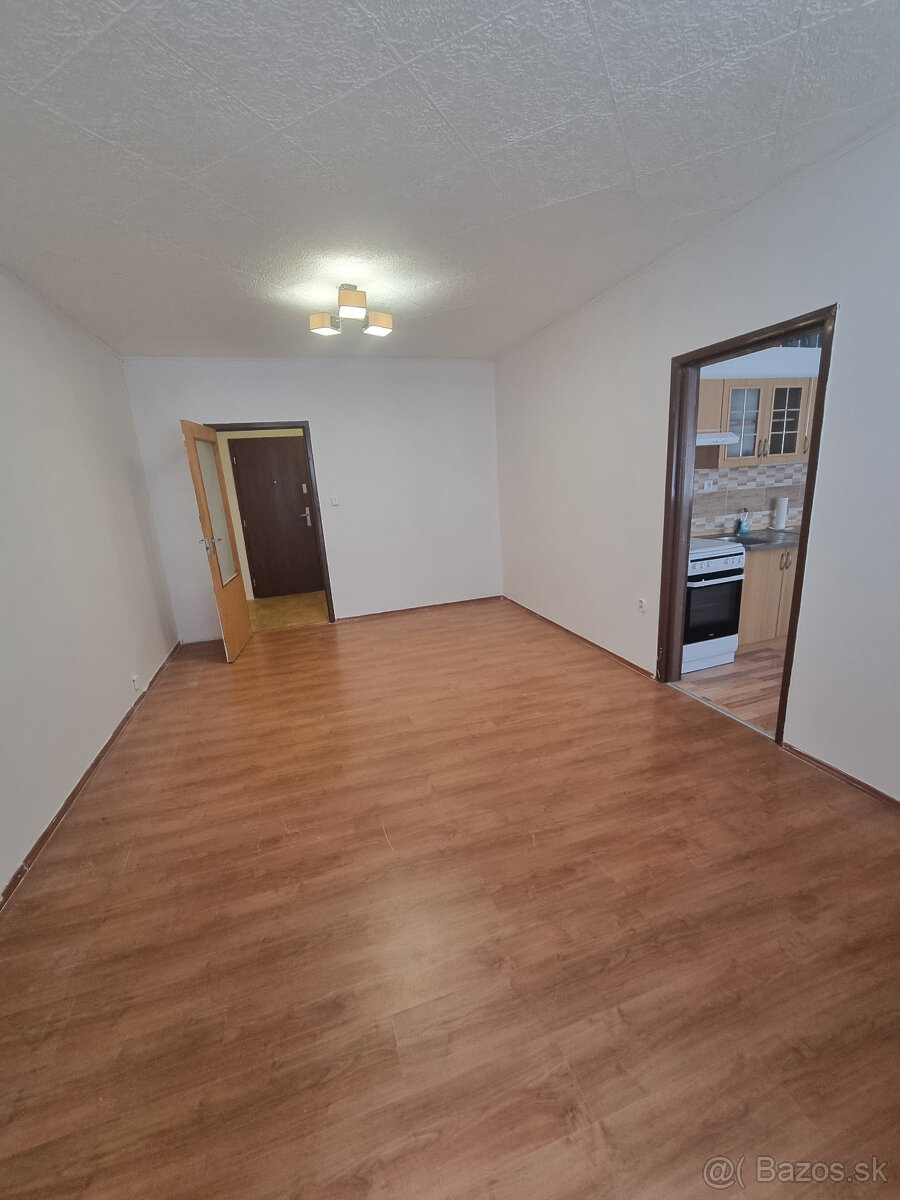 Na predaj byt 3+1 s balkónom a pivnicou v Skalici - 5