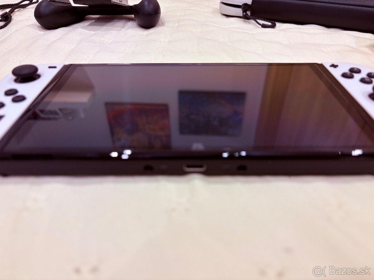 Nintento Switch OLED - Bundle - 5