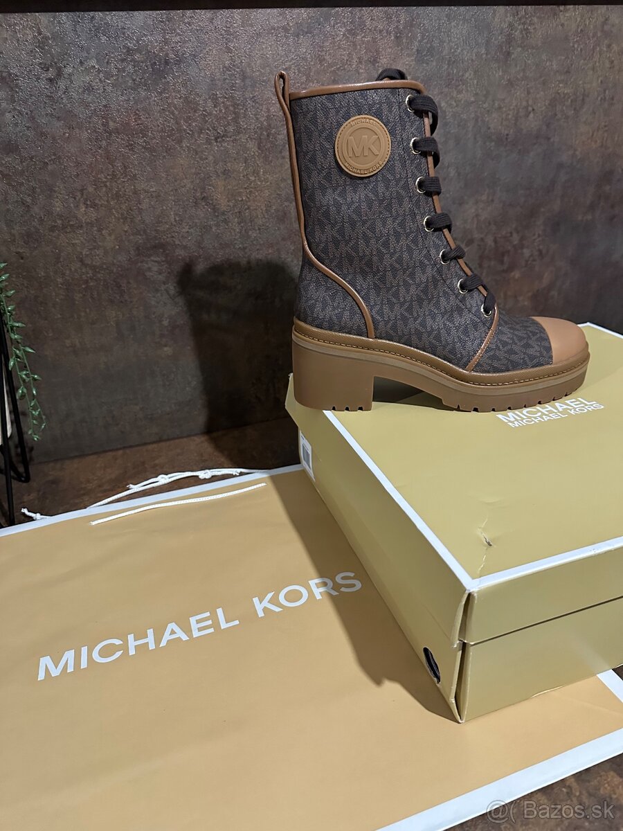 Michael Kors dámske kožené čižmy 39 - 5