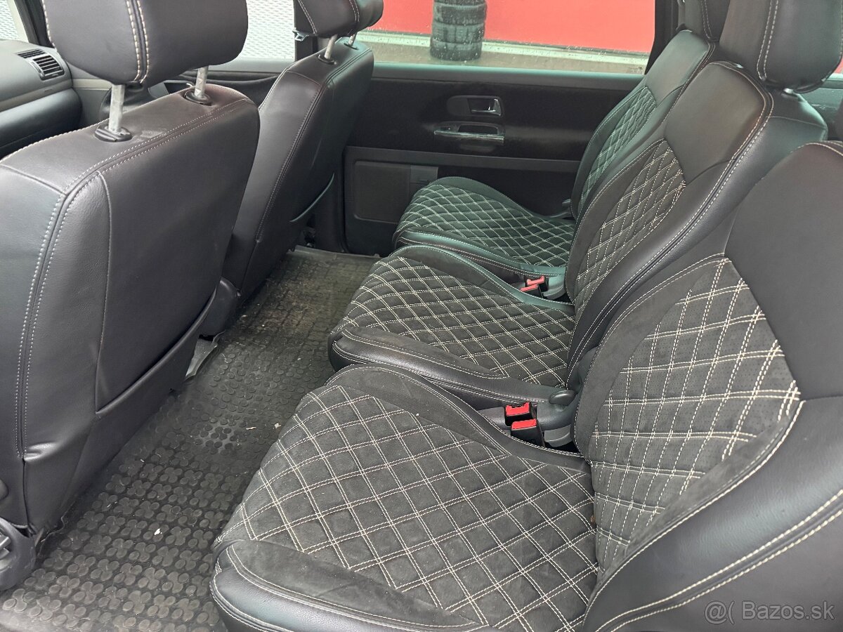 Predám Volkswagen Sharan 1.9tdi 85kw 4x4 - 5