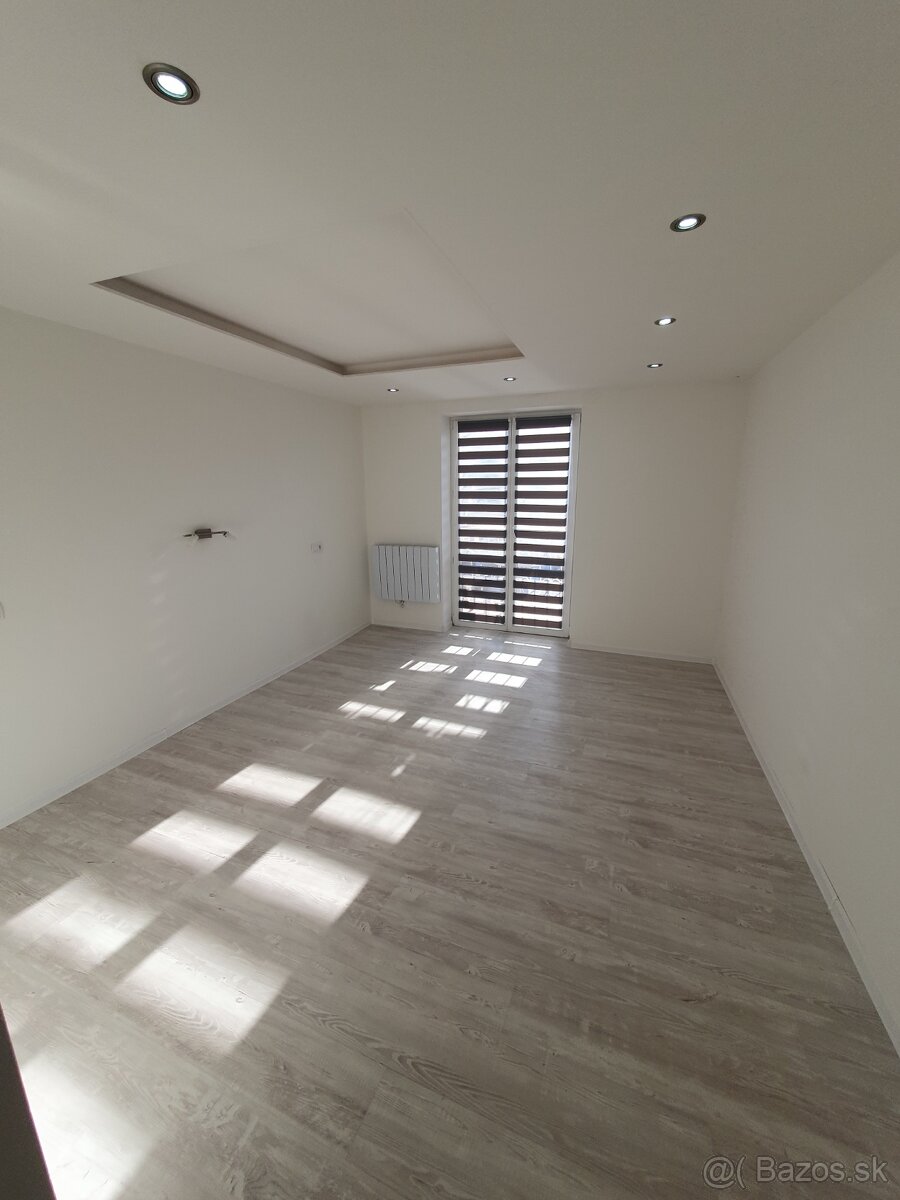 Prenajom 2 izbovy byt Vargove Pole - 5