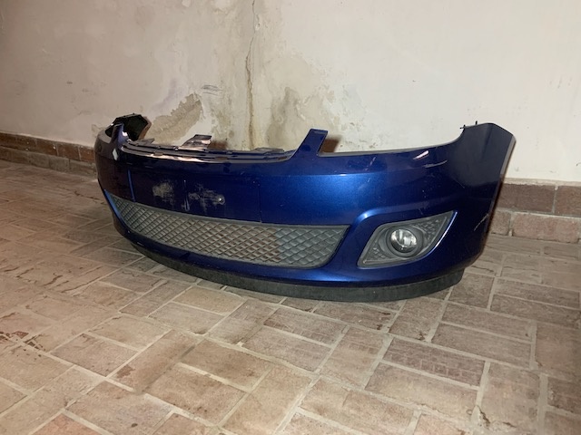 FORD FIESTA PREDNY NARAZNIK MK5 - 5