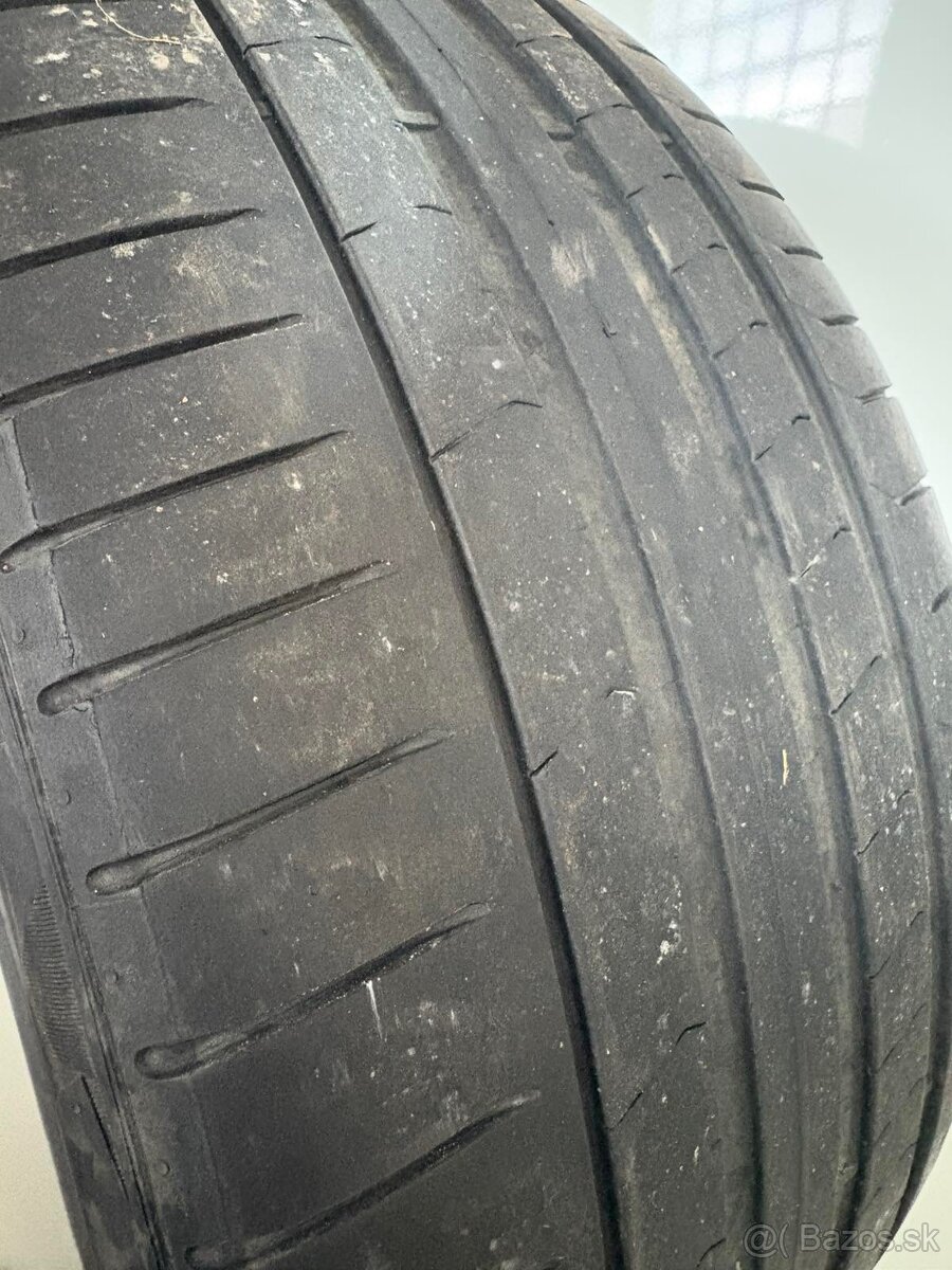 Pneumatiky Pirelli 275/35 R22 104W pzero - 5