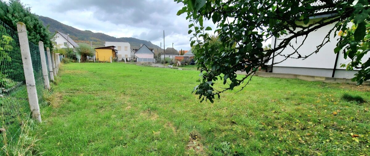 POZEMOK-obec Fintice,okr.Prešov,833 m2,rovinatý, stavebný. - 5