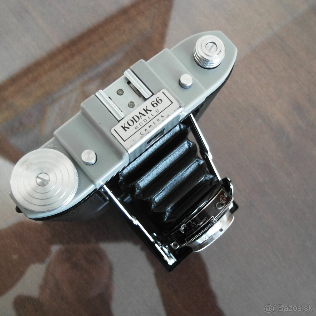 Starý fotoaparát Kodak 66 - 5