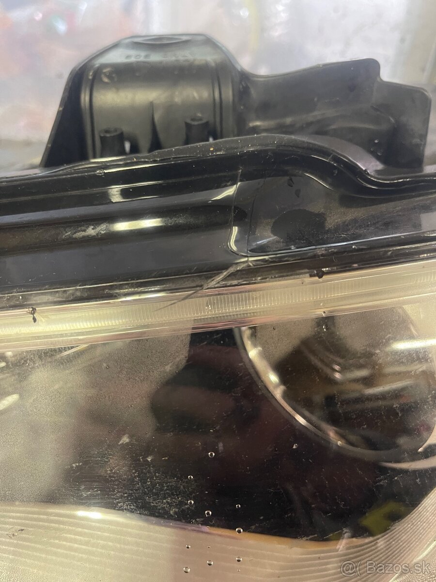 Predný svetlomet Audi a3 - 5