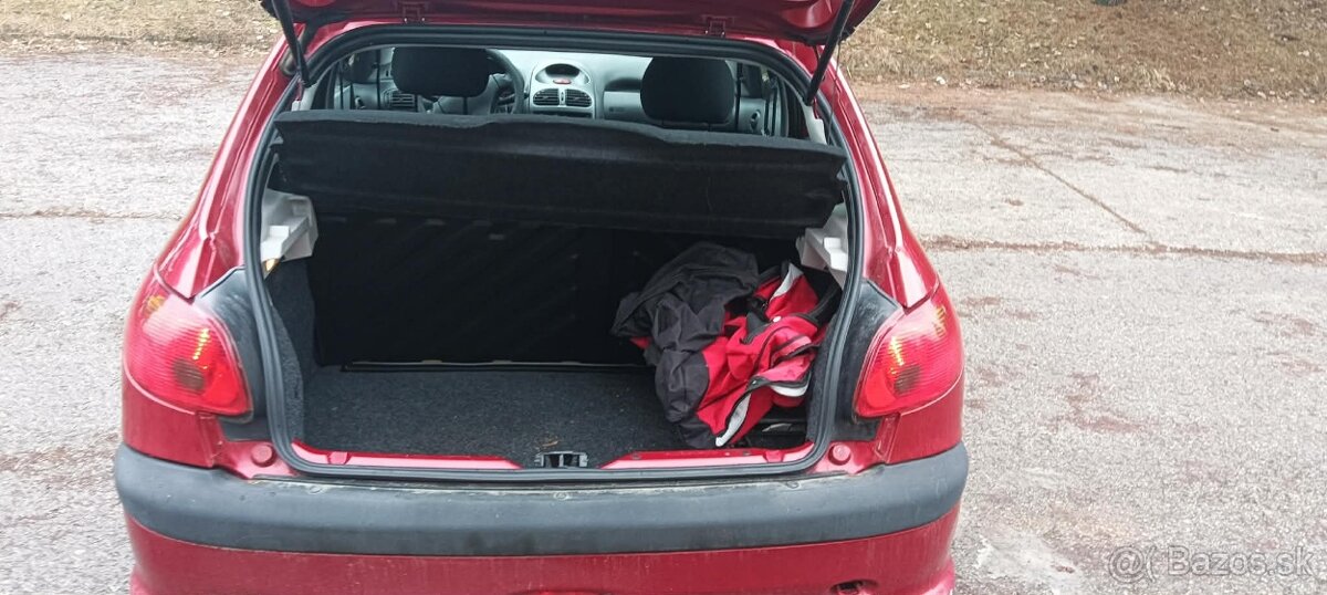 Peugeot 206 1.4i - 5