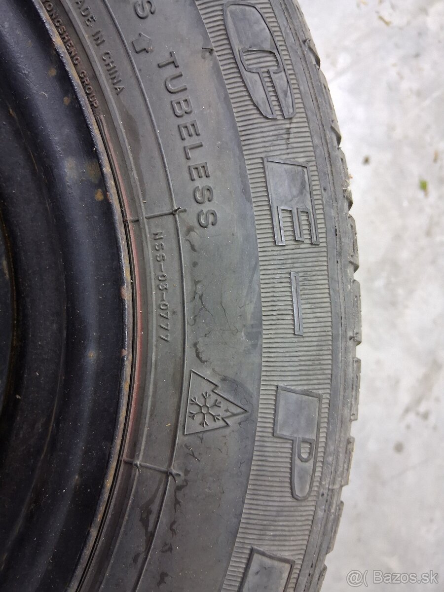 FORD FOCUS ZIMNE PNEU +DISKY 185/65R14 - 5