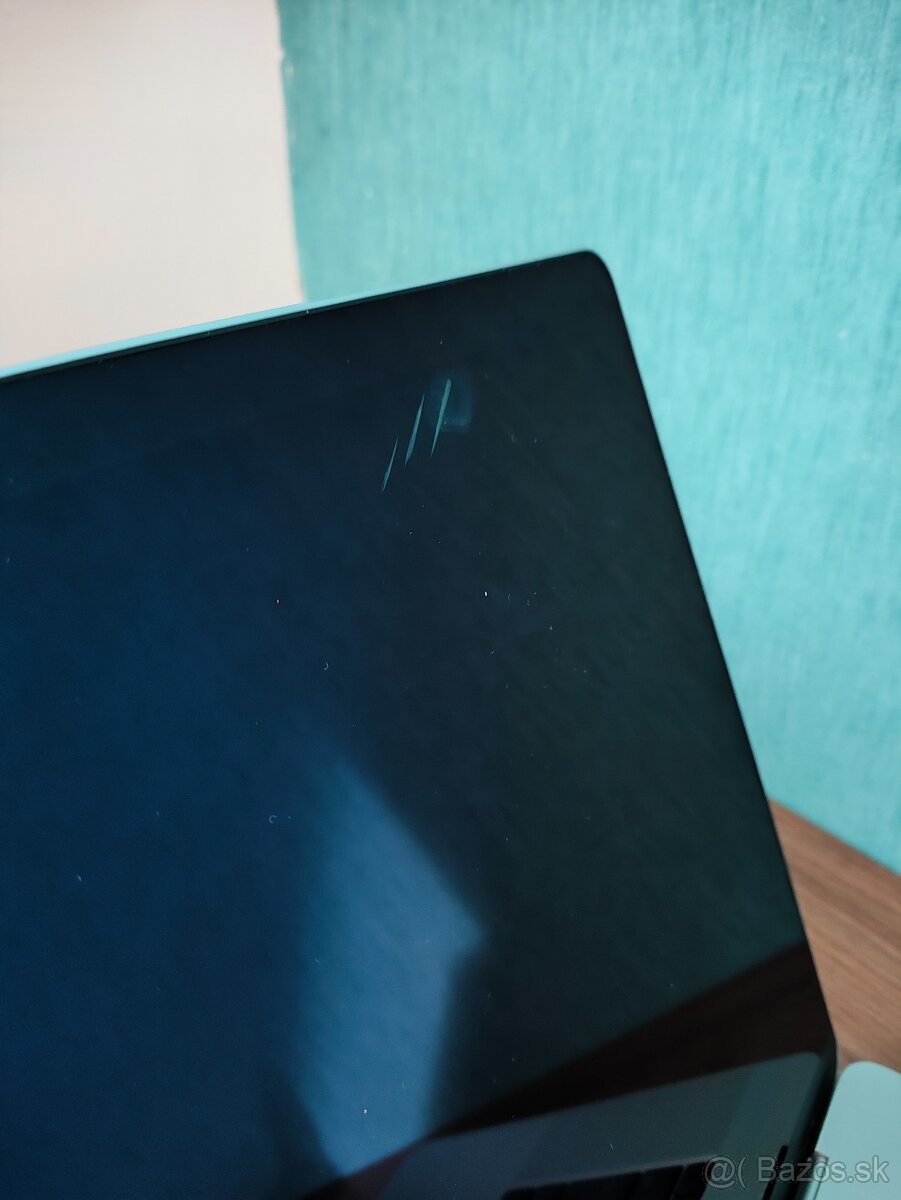 MacBook Pro 15 2018 | i7 • 32GB • 512GB SSD - 5