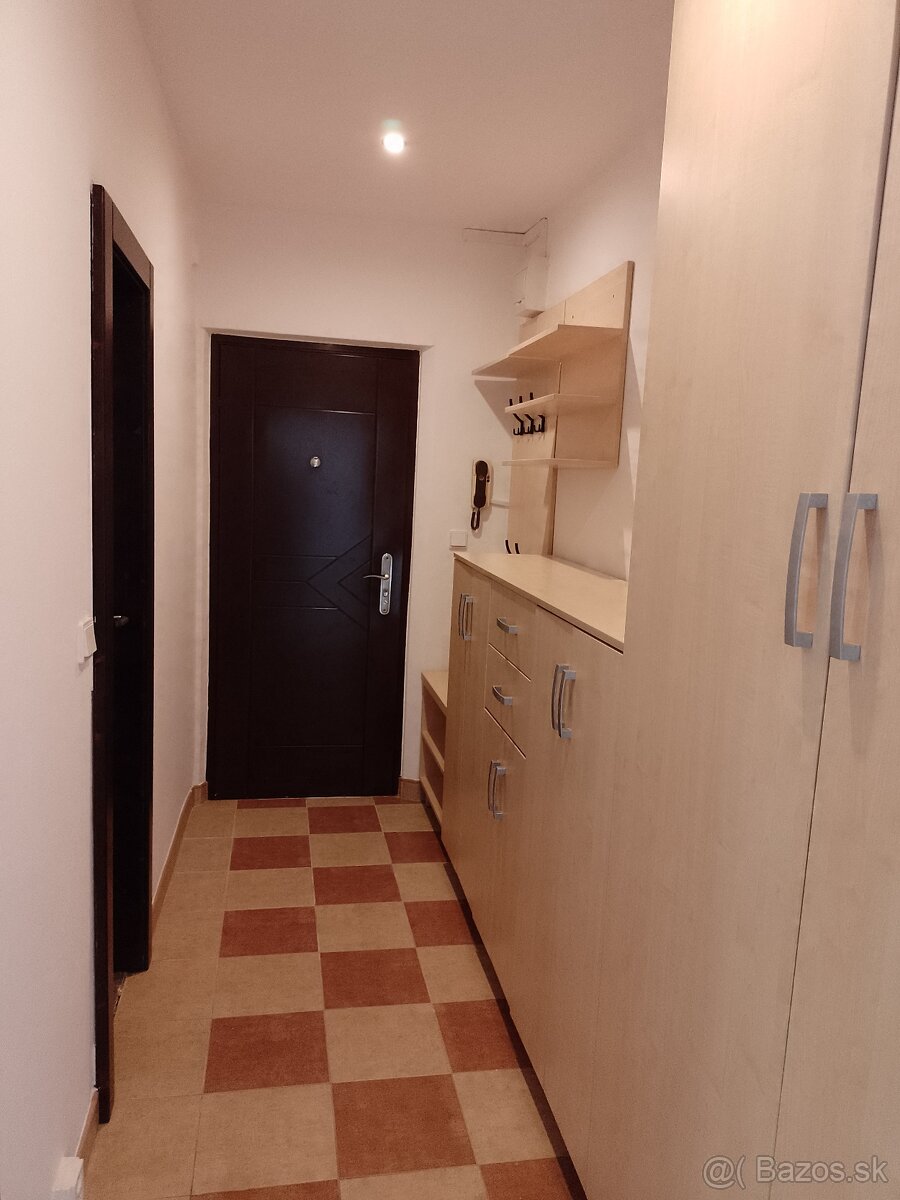 Prenájom 2 izbový byt sídlisko III Presov - 5