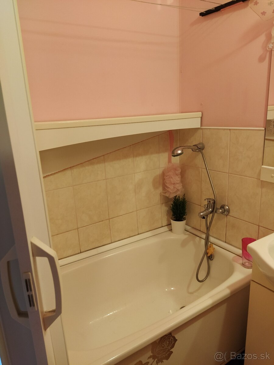 Predám 1.izbový byt v Handlovej. - 5