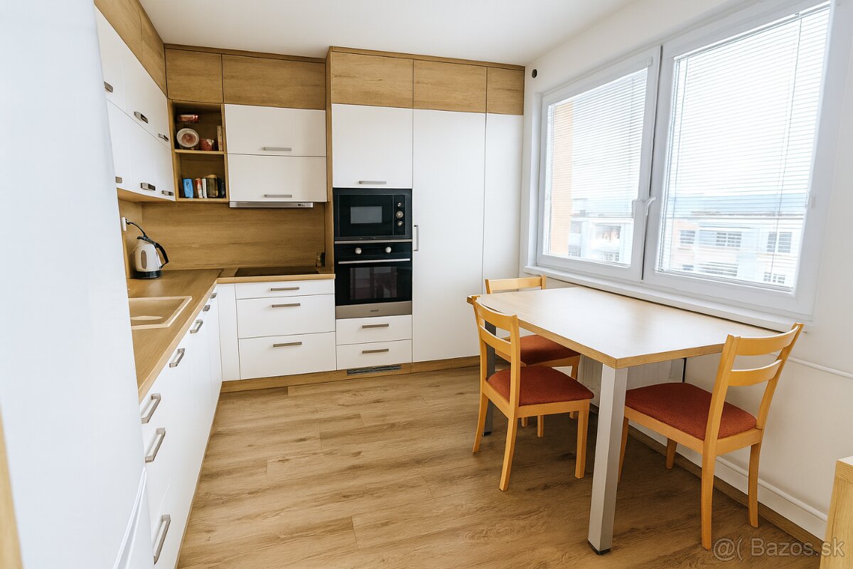 Zariadený 4-izbový byt po rekonštrukcii – Dolný Kubín - 5