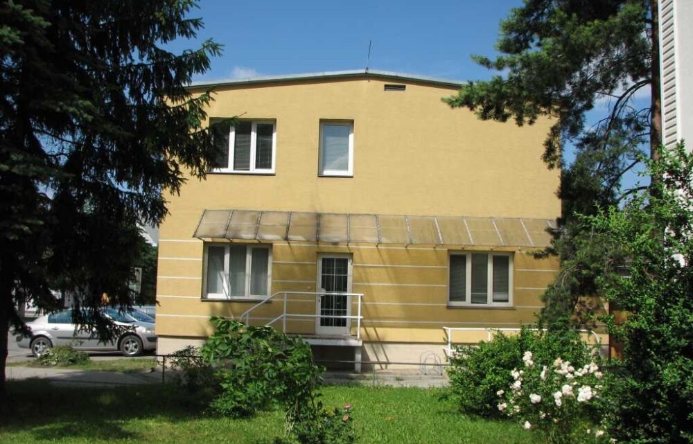 Na prenájom Komerčné priestory - Považská Bystrica - 5