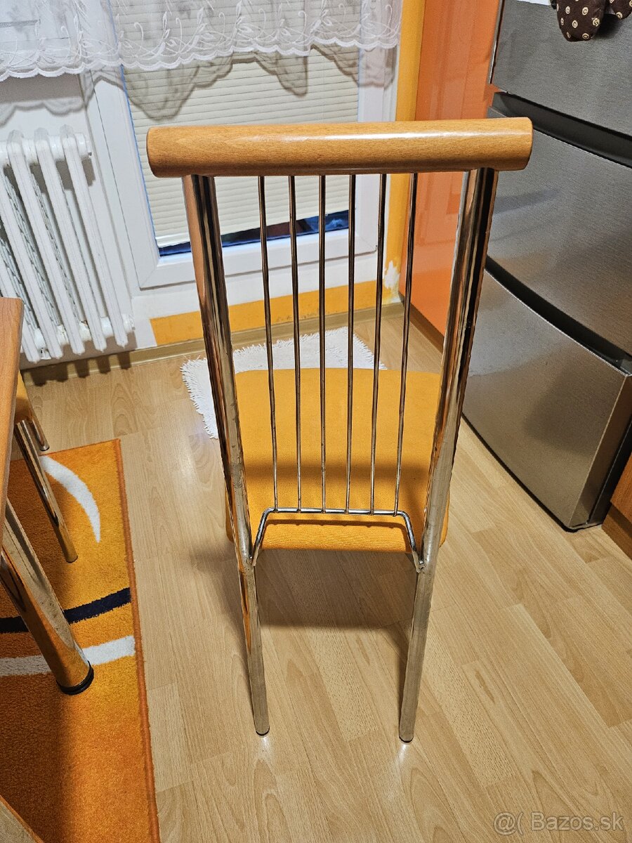 Kuchynský stôl a stoličky - 5