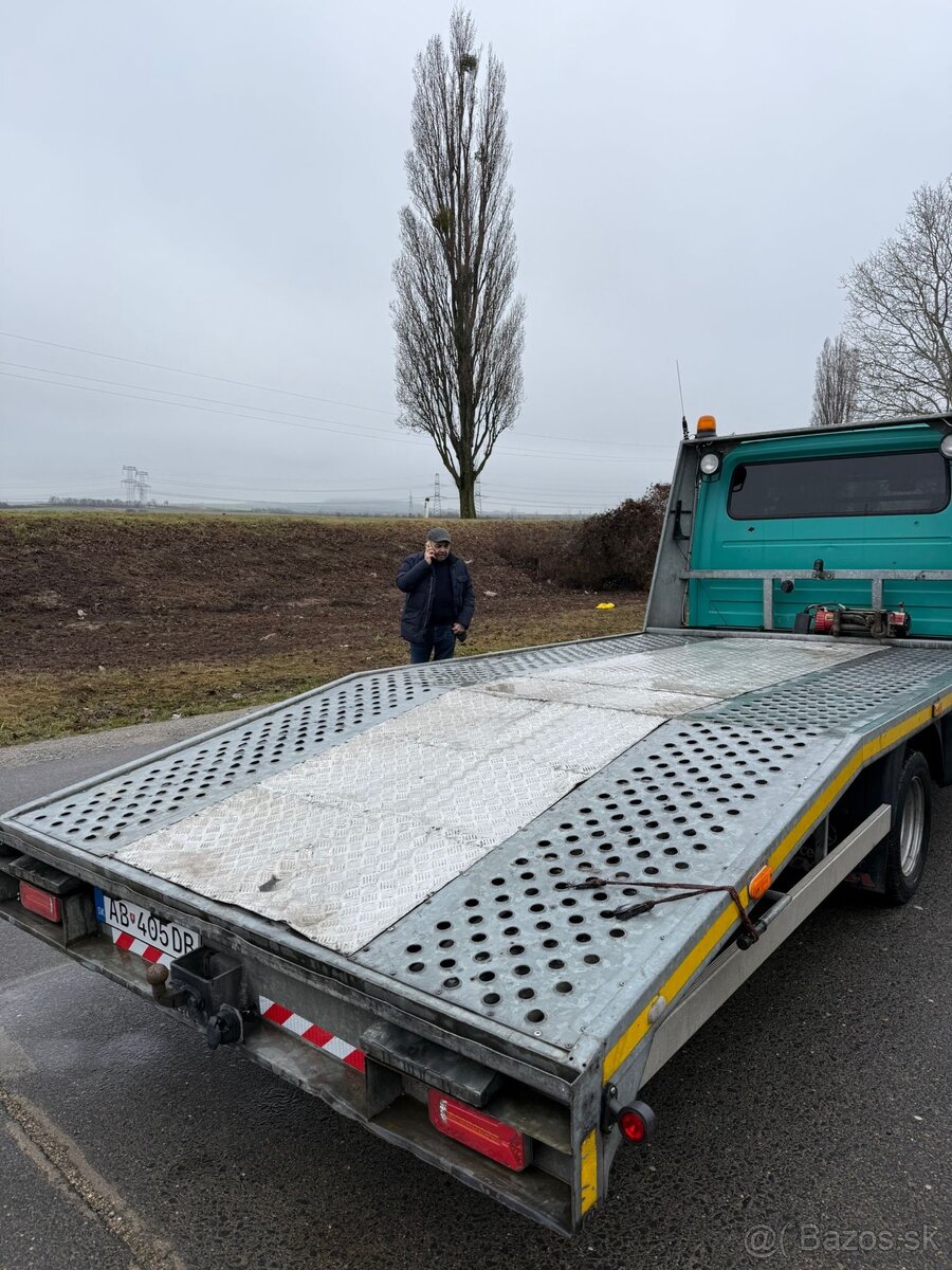 Odťahovka Mercedes-Benz - 5