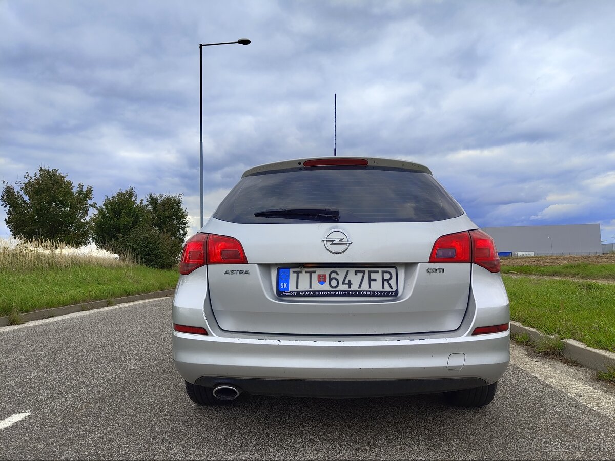 Opel Astra 2,0 cdti 118 kw 2011 - 5