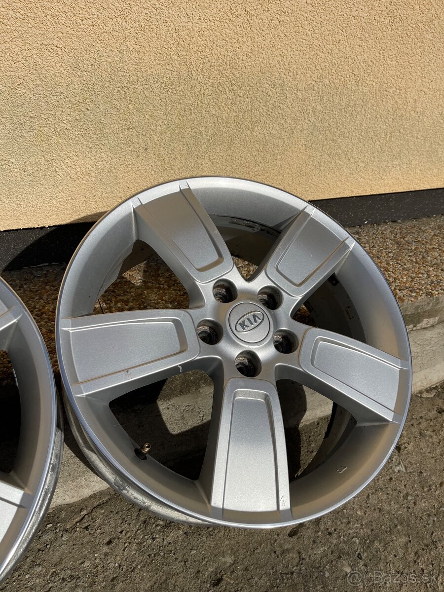 5x114,3 r18 original KIA disky - 5