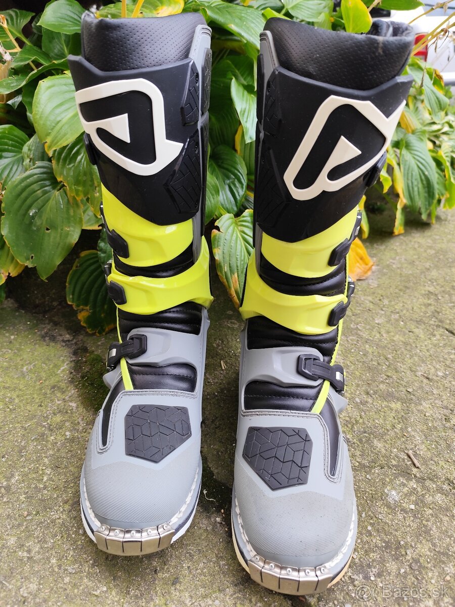 Predám MX čižmy Acerbis X-Rock