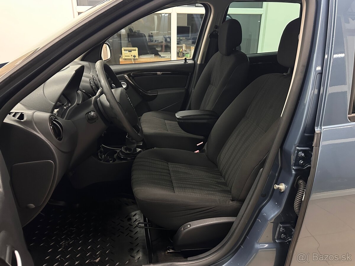 Dacia Duster 1.6 4x4 - 5