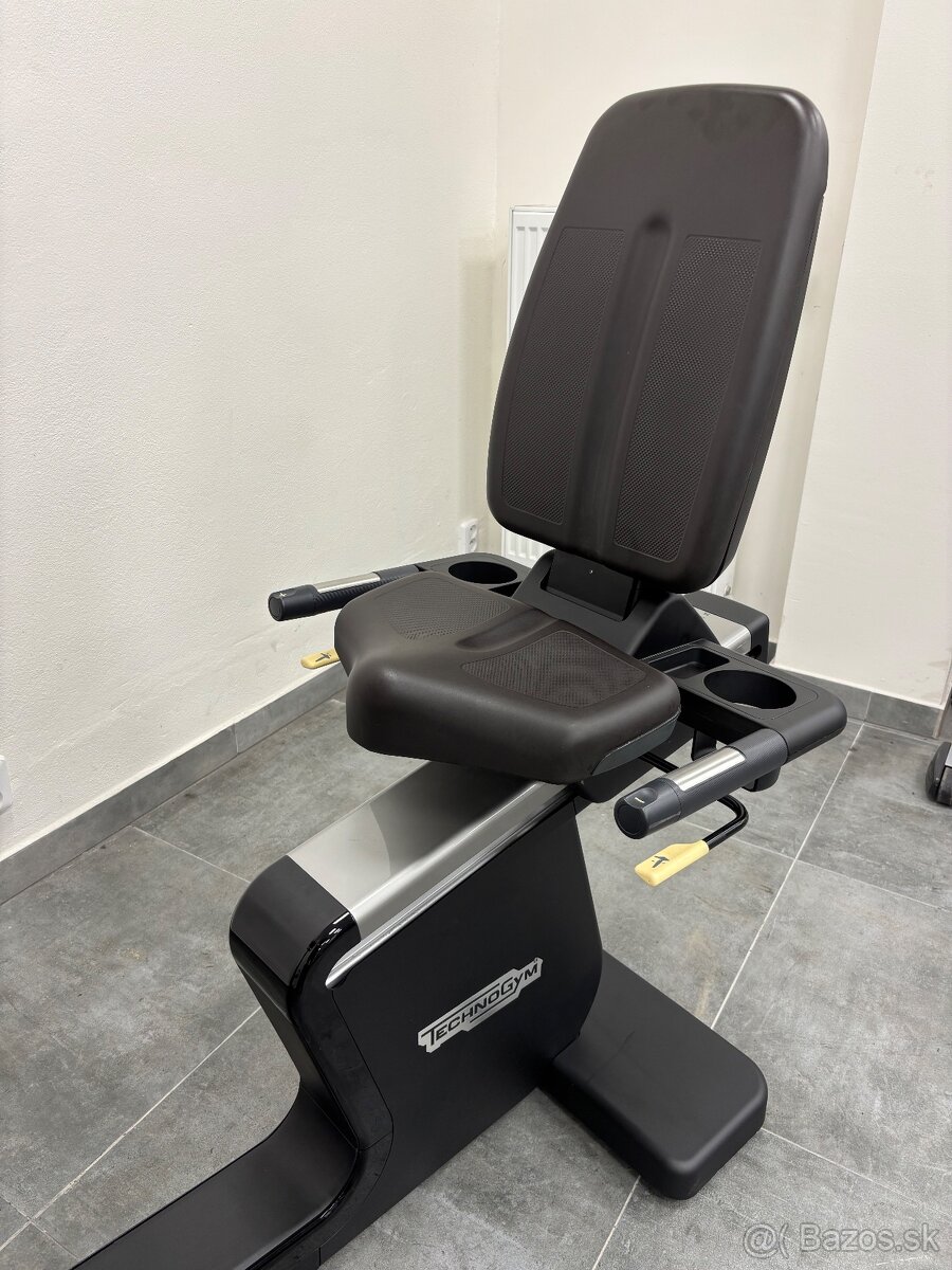 Technogym Artis unity 3 LIVE - kolo s opeřkou - 5