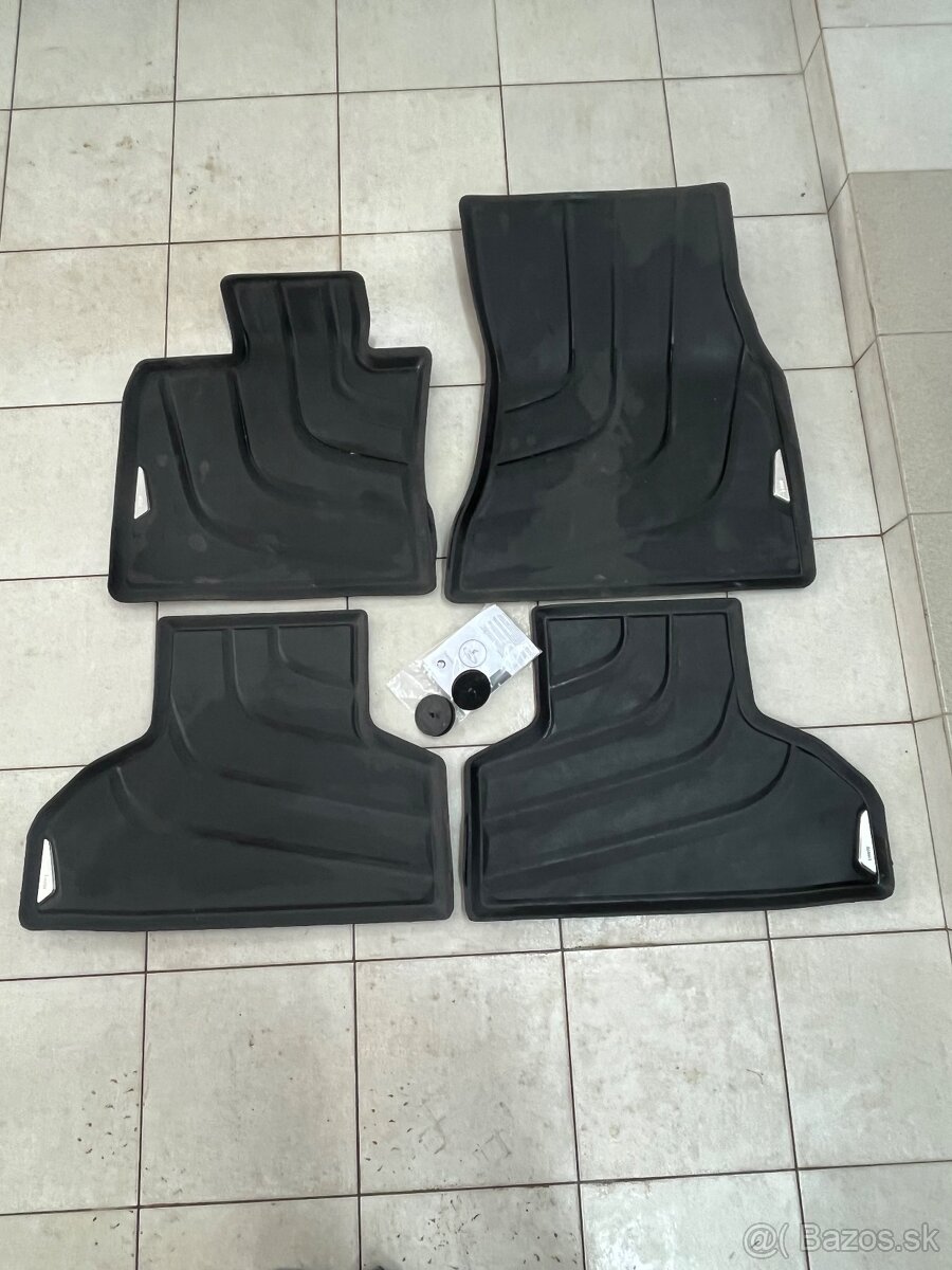 Podlahové koberčeky pre každé počasie – rada X5 + X6 + X7 + - 5