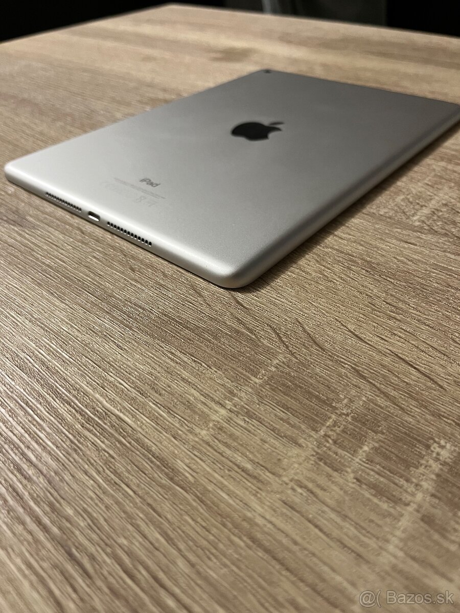 9.7” tablet iPad 5.generacia 32GB Silver TOP stav - 5