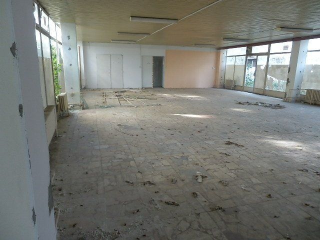 Na predaj - predáme polyfunkčný objekt v Strážskom - 5