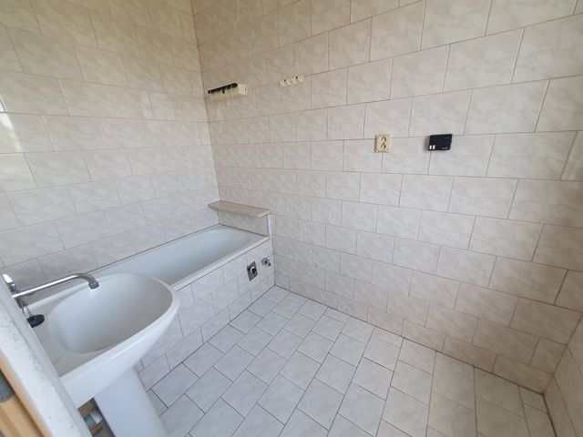 Zaujímavý 3izbový byt pri Priori 65m2 Výťah - 5