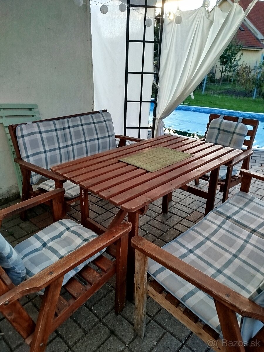 Predám používaný záhradný. drevený nábytok - 5
