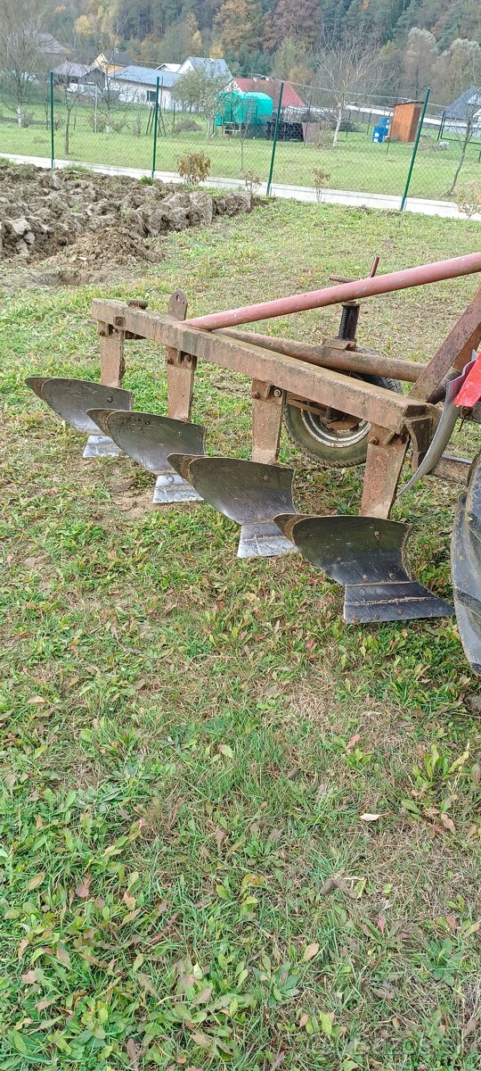 Predám Zetor 5748 + prislušenstvo bez TP - 5