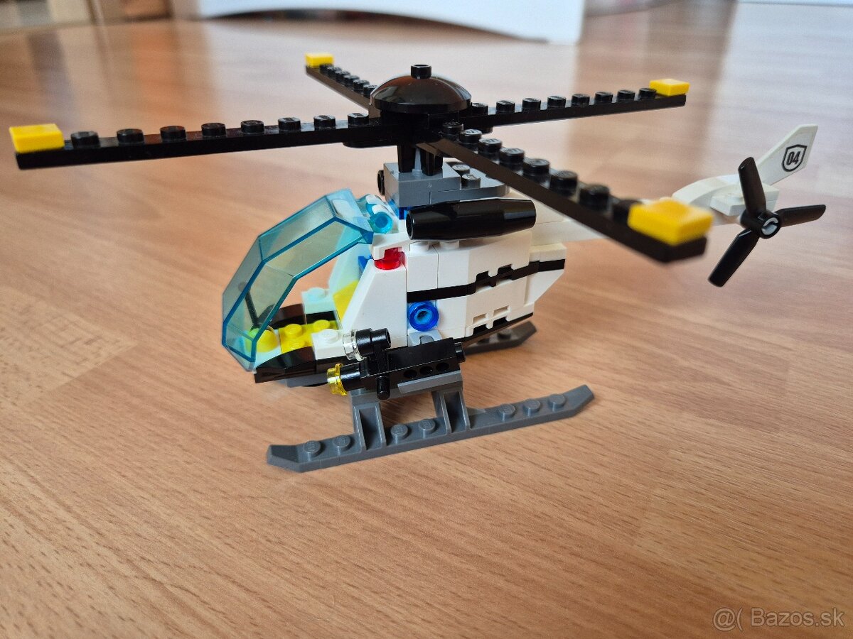 LEGO City 60131 Ostrov zločincov - 5