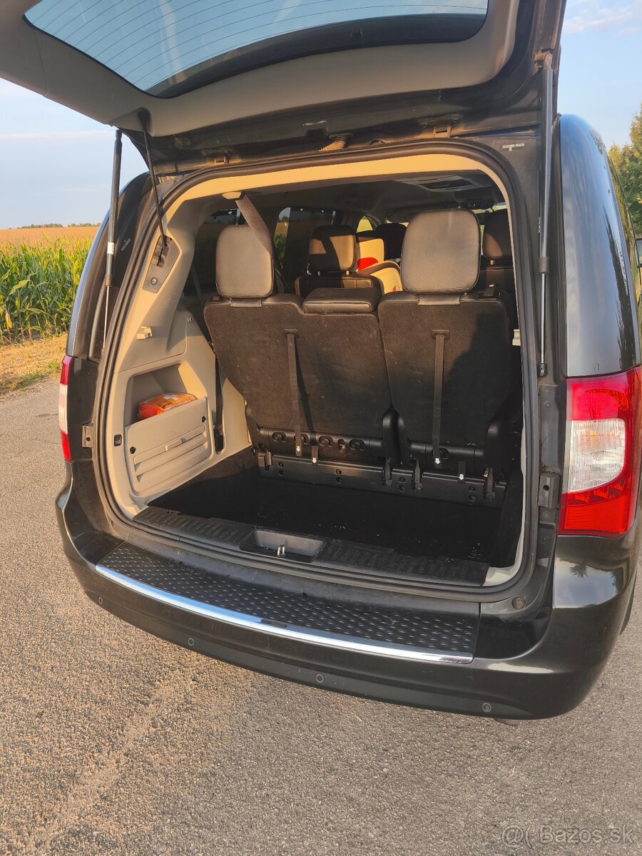 Lancia Voyager 2.8 crdi - 5