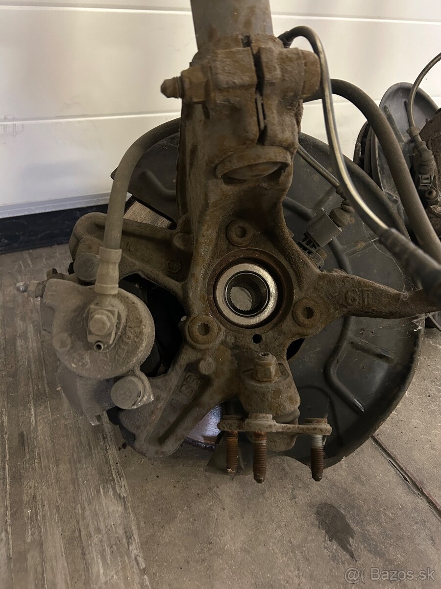 Zavesenie kolesa Octavia 2 1,6 TDI - 5