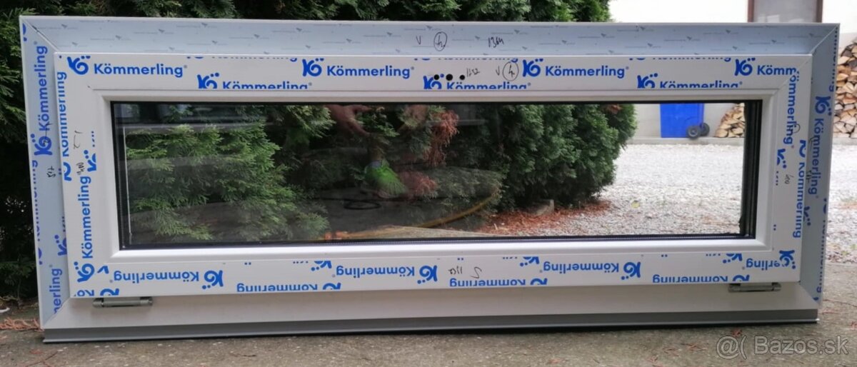 Predám plastové okno antracit - 5