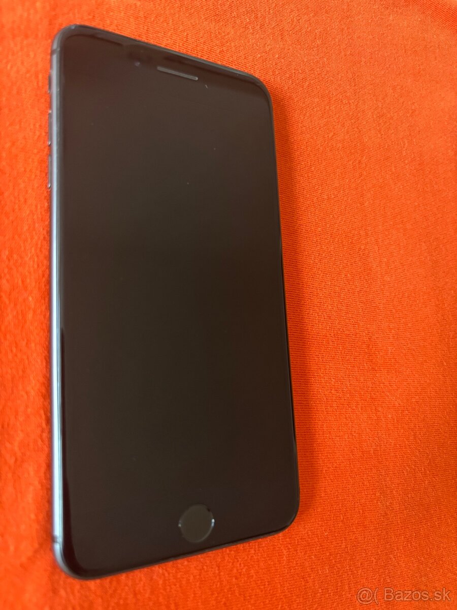 iPhone 8 Plus 64GB Space Gray - 5