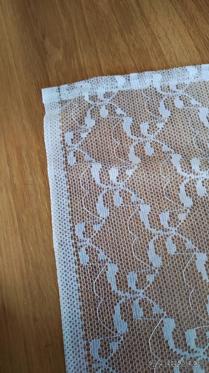 Predám poťahové látky a záclony - 5