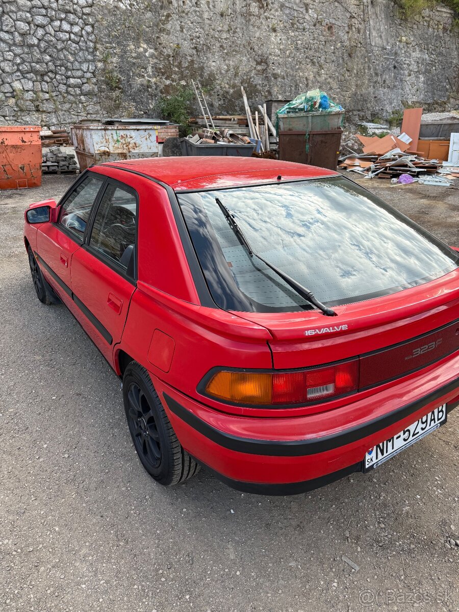 Predám Mazda 323 F BG 1.8 16V - 5